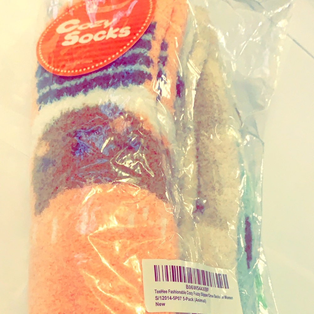 5 pack Cozy (fuzzy) Socks!